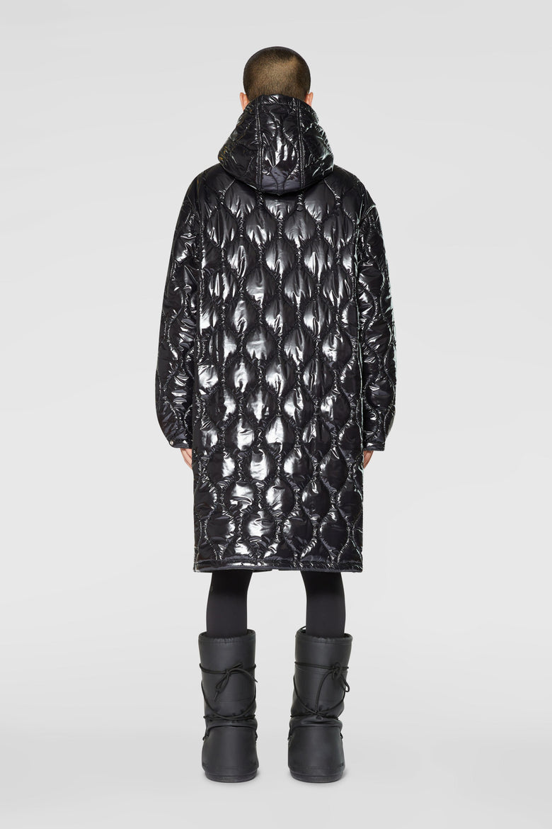 Padded coat with detachable hood