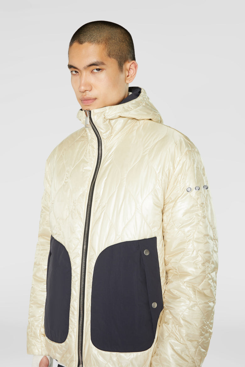 Reversible jacket with padding