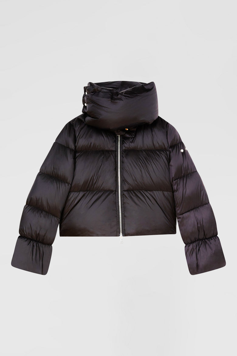Short down jacket with detachable scarf