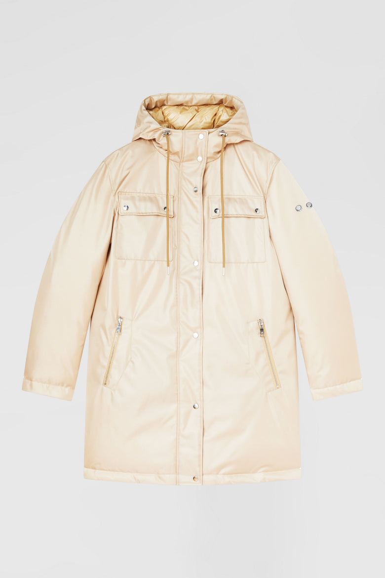 Hodded parka with down padding